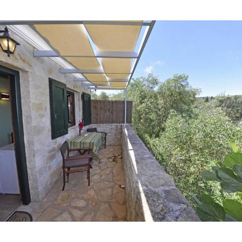 Adamantia Newly Built Small Apartment A1