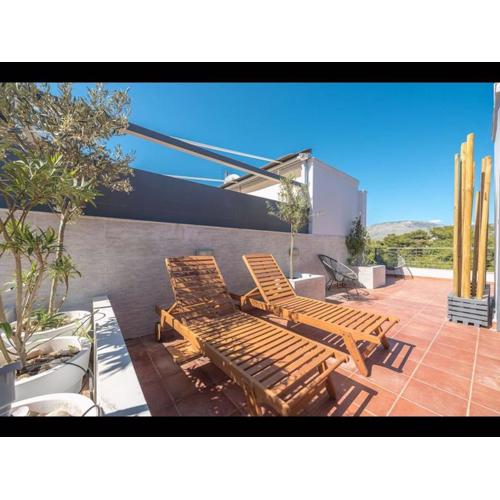 Adelos Villa With Rooftop Garden In Elliniko
