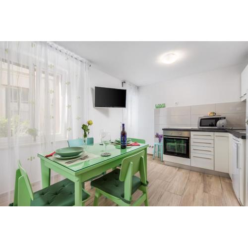 Adeona apartments