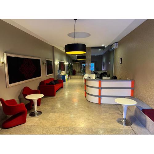 Aderans Hotel