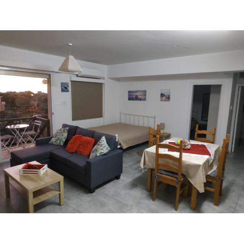 Adonis Apartment