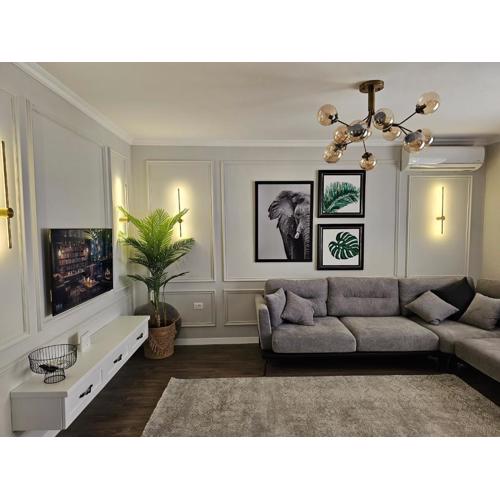 Adore Apartment City Center