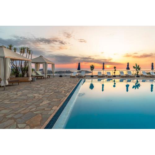 Adrakos Apartments (Adults Only)