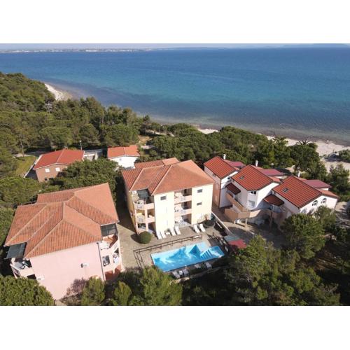 Adria apartments with swimming pool