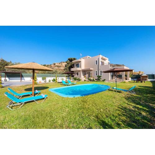 Aelia Luxury Apartment-with swimming pool