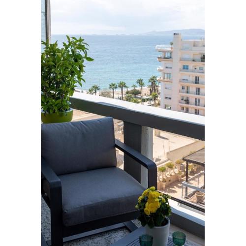 Aelia-Smart central beach flat