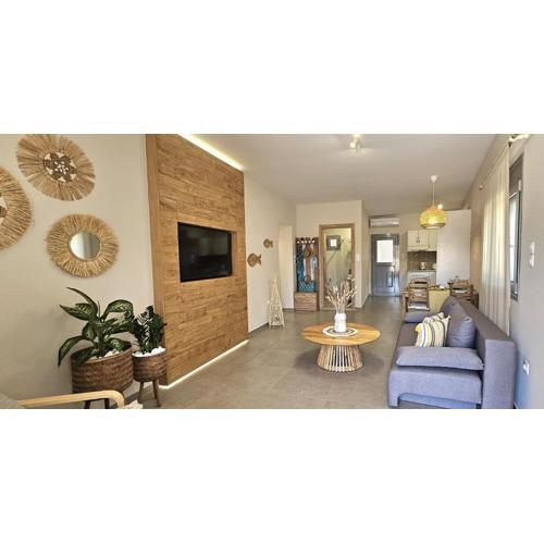 Aeraki Luxury Apartment