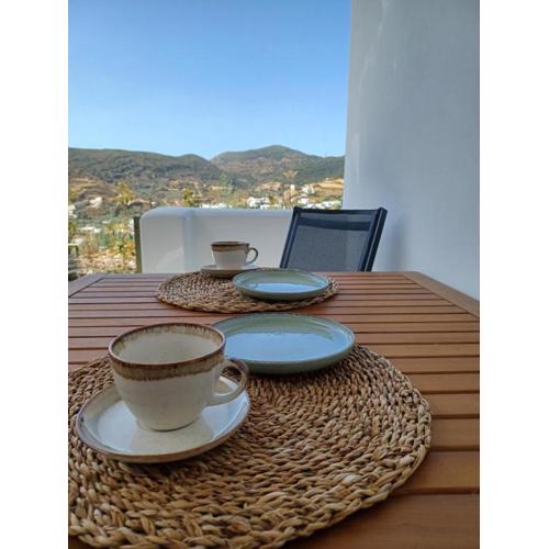 aerie home Skyros