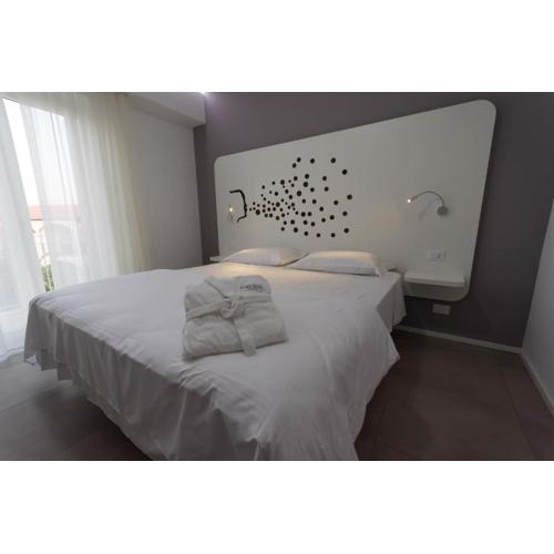 Aether Suites Tropea - Free Private Parking