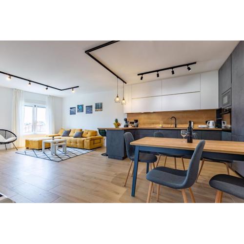 AG apartment with balcony and garage