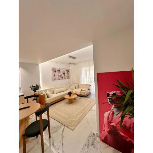 AGATE City Center Apartment
