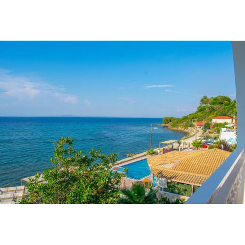 Agoulos Beach Hotel