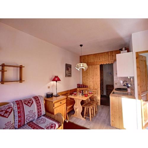 Agréable 2P cabine, 6 pers, 35m², sud-ouest, Wi-Fi, au pied des pistes - Les Menuires - FR-1-178-169
