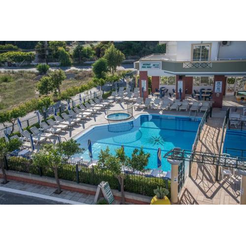 Agrellis Apartments