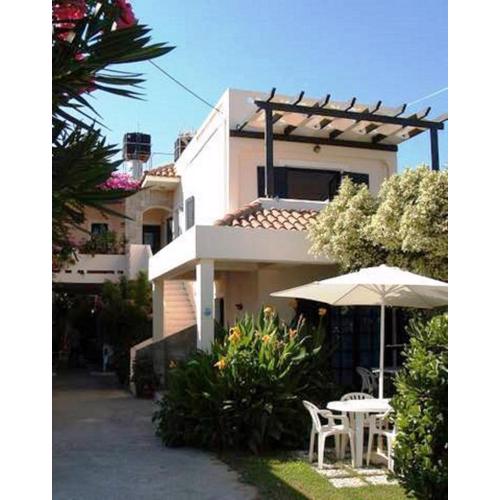Aigialis Apartments & Studios