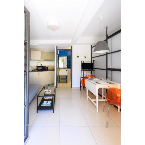AIOLOS glyfada centre apartment 3