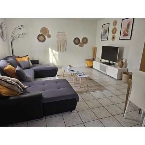 Air-conditioned house 3 bedrooms BBQ Terrace