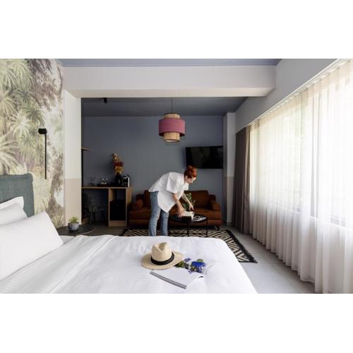 Airio Athens Suites