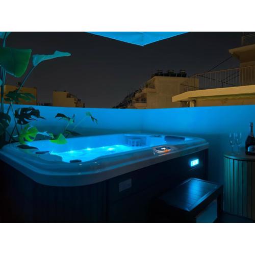 Airrent Apartments 1 The Athens Jacuzzi Lounge