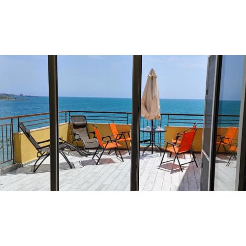 AKB Apartment Sea View