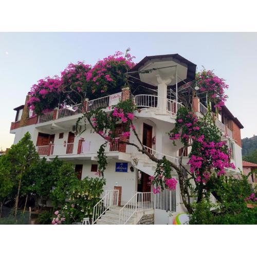 Akdeniz Pansiyon