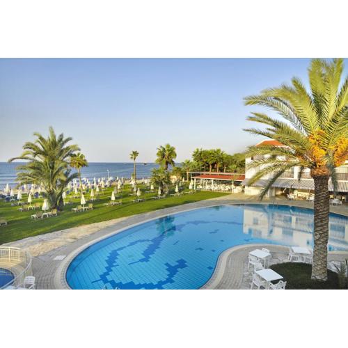 Akti Beach Hotel & Village Resort