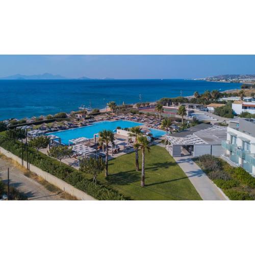 Akti Palace Hotel