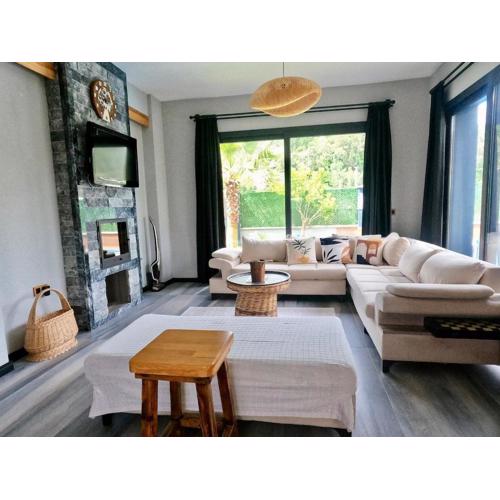 Akyaka Kitesurf Villas 1 Tüm Villa Özel Havuz ve Bahçeli