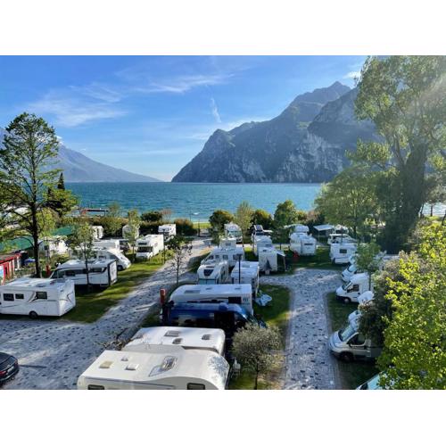 Al Lago Camping & Rooms