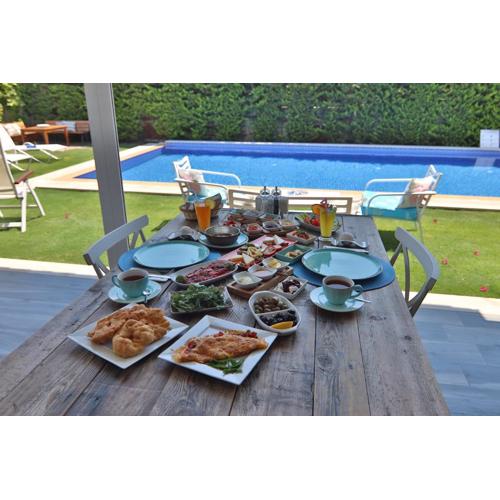 Alacaat Otel