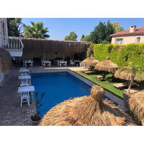 ALAÇATI ROKA TAŞ BUTİK HOTEL