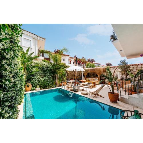 Alachi Hotel