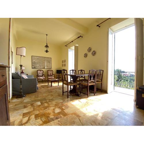 Alassio prima collina spaziosa casa vista mare per 10 persone