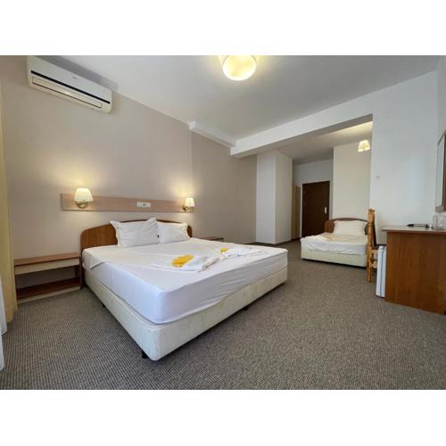 Alatoni Beach Hotel