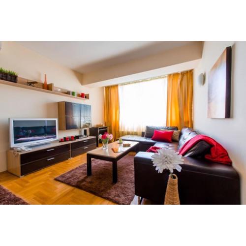 Alba apartment - Prime Location