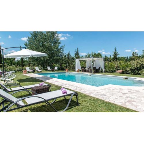 Albachiara 8, Emma Villas