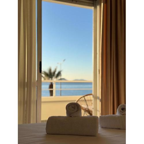 Alcazar Luxury Suites