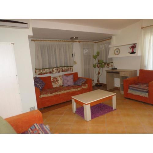 Aldom Apartments