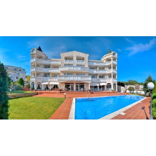 Alekta Hotel - Free Parking