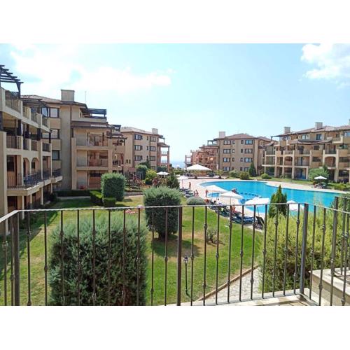 Alex-part Kaliakria resort