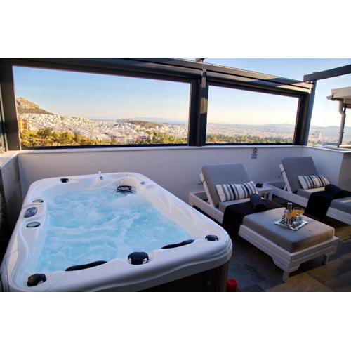 Alex Suite with private jacuzzi
