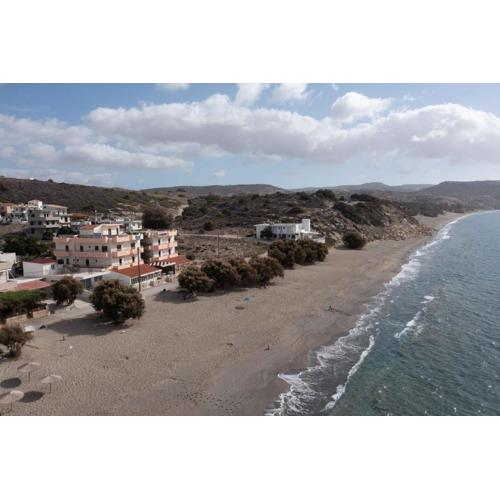 Alexander Beach Hotel