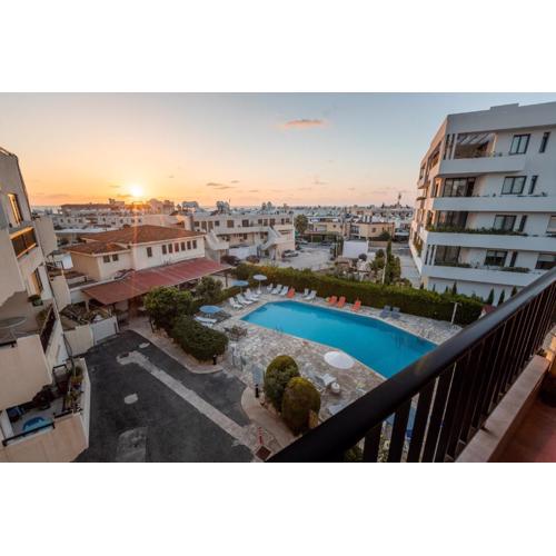 Alexis Apartments - Lovely 2-bedroom with swimming pool
