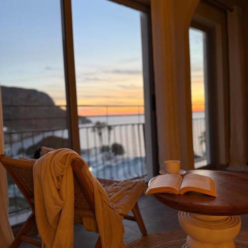 Alga Luxury Suites