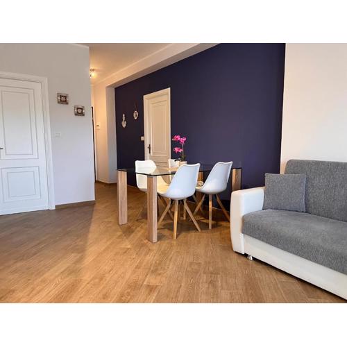 Alghero Charming Apartments, Steps from the beach