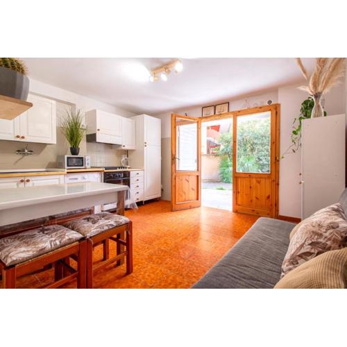 Alghero Holiday Home Near The Beach