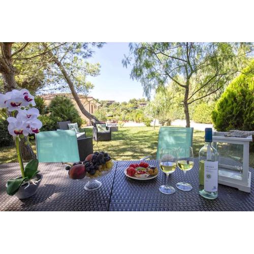Alghero Villa Maestrale con veranda coperta giardino 4 camere 3 bagni