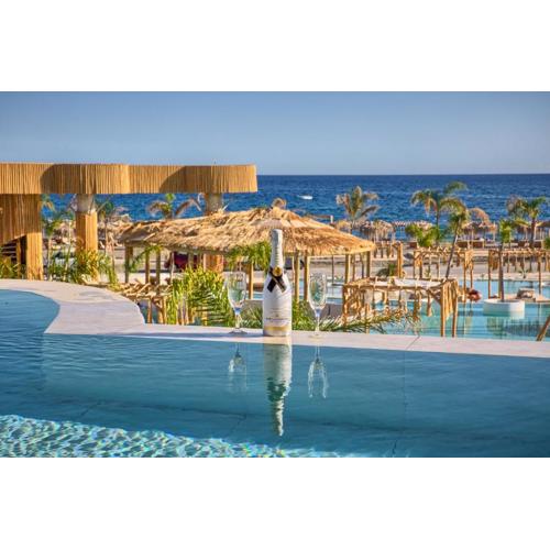 Alia Luxury Suites and Spa
