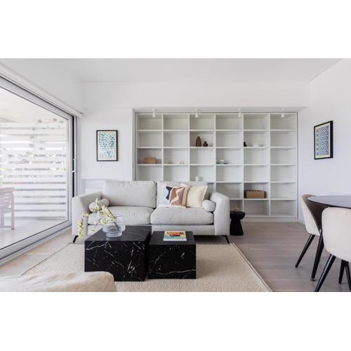 Alimos 2BR Apartment with Splendid Sea View by UPSTREET