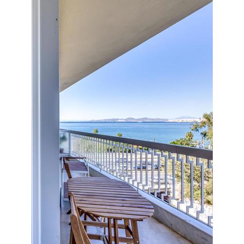 Alimos Beach Front By ZAIN
